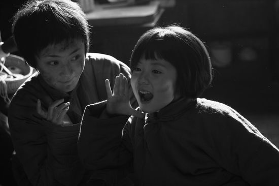 《南京南京》首映陆川力挺“唐小妹”姚笛(图)